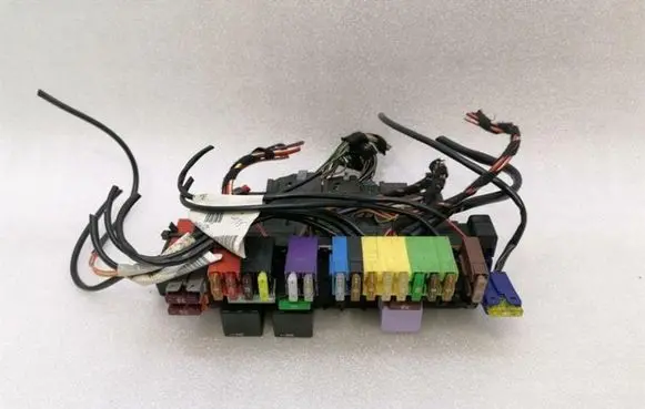 Mercedes-Benz SL R230 Fuse module A0345456232