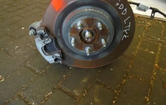 Jaguar XF X250 Rear wheel hub