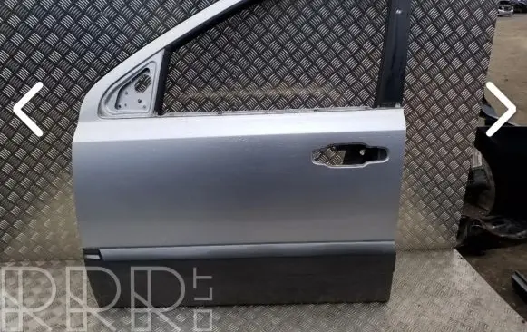 KIA Sorento Front door