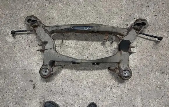 Mercedes-Benz C W202 Rear subframe 