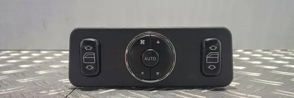 Mercedes-Benz ML W163 Electric window control switch A1638200326 03420610 2002040907