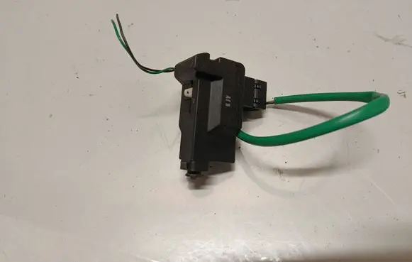 Hyundai i40 Fuel tank cap lock
