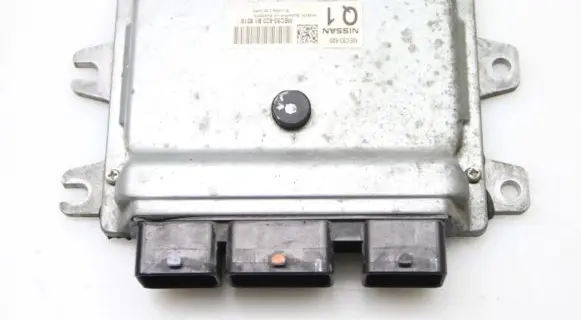 Nissan Qashqai Engine control unit/module MEC93620