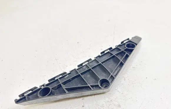 Toyota Avensis T270 Front bumper mounting bracket 5253505040