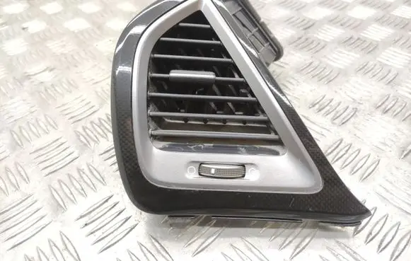 Hyundai Santa Fe Dashboard side air vent grill/cover trim 974052W000