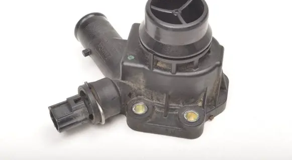 Volvo V60 Thermostat housing 6G9N-61J20-AD