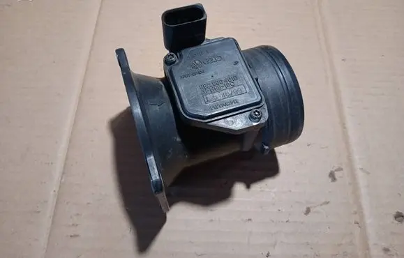 Volkswagen Golf IV Mass air flow meter 06A906461B 54699 AFH6010C