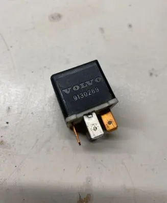 Volvo S70 V70 V70 XC Other relay 9130269