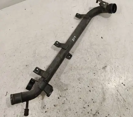 Suzuki Grand Vitara II Engine coolant pipe/hose