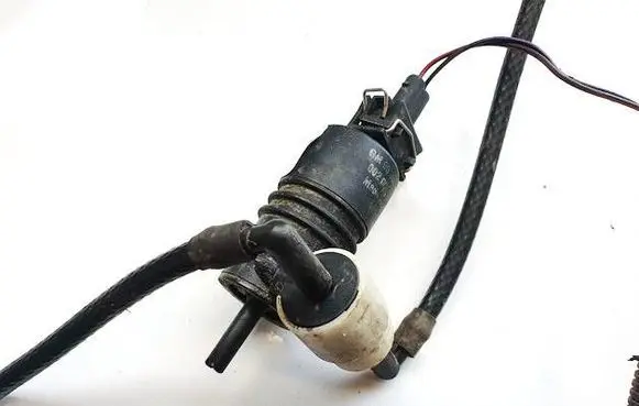 Opel Signum Windscreen/windshield washer pump