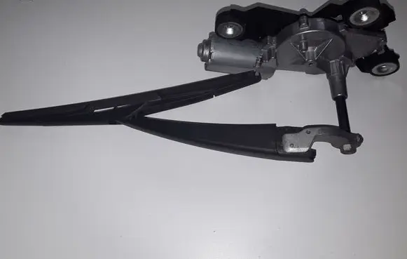 Ford Focus Rear window wiper motor BV6117K441AA