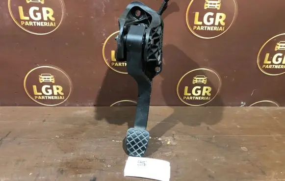 Clutch pedal
