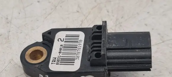 Toyota Aygo AB10 Airbag deployment crash/impact sensor 898310H010