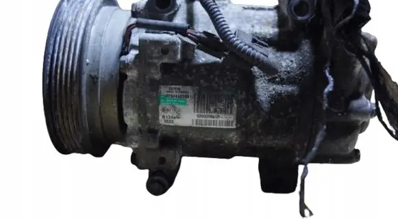 Nissan Qashqai Air conditioning (A/C) compressor (pump) 926009865R