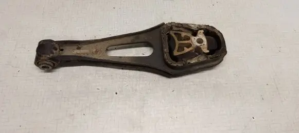 Ford Transit Custom Engine mounting bracket