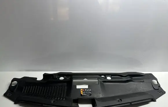 Opel Mokka Radiator trim 95079808