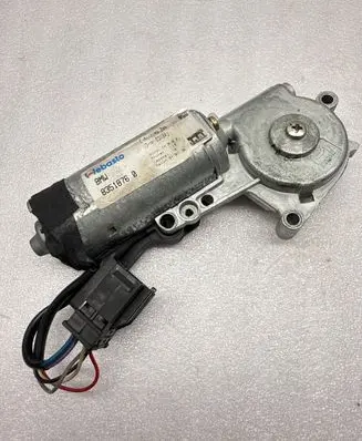 BMW 5 E34 Sunroof motor/actuator 8351876