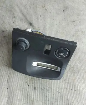Renault Espace - Grand espace IV Engine start stop button switch 8200144857 8200097177