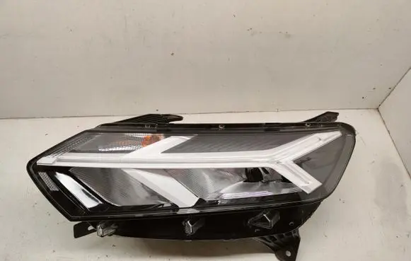 Dacia Sandero III Headlight/headlamp