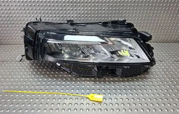Nissan X-Trail T33 Headlight/headlamp S27730646 23795