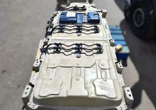 Peugeot Expert Hybrid / electric car battery 9853400080