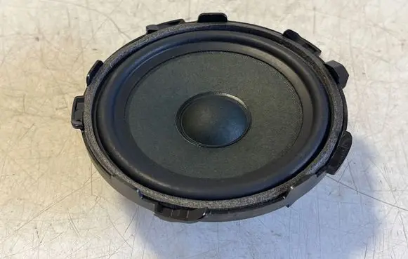 Mercedes-Benz EQC Panel speaker A2058201002