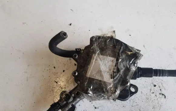 Fuel injection high pressure pump