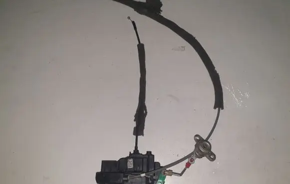 Nissan NV200 Front door lock