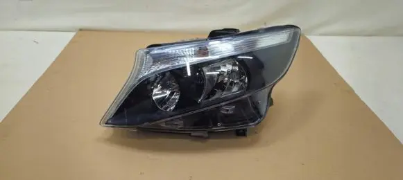 Mercedes-Benz Vito Viano W447 Headlight/headlamp