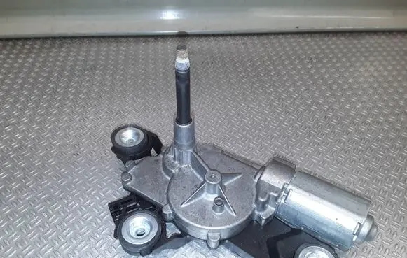 Ford C-MAX I Rear window wiper motor 0390201823 3M51R17K441AE