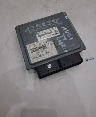 Audi TT Mk1 Engine control unit/module ECU 06K907425B