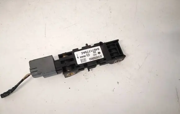 Jeep Grand Cherokee (WK) Airbag deployment crash/impact sensor 04671779AC