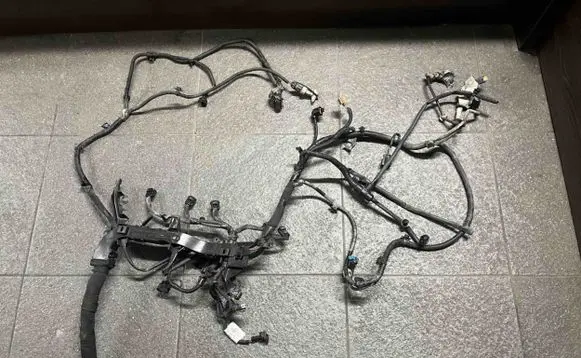 Renault Master III Engine installation wiring loom 242440003R 8200778262