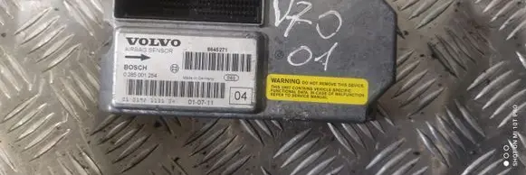 Volvo V70 Airbag control unit/module 8645271