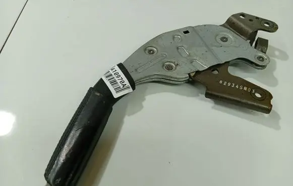 Mercedes-Benz A W169 Handbrake/parking brake lever assembly 82934SN03