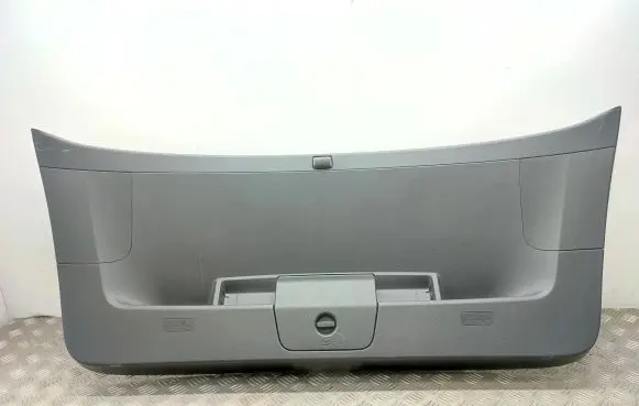 Volkswagen Golf Sportsvan Tailgate/boot cover trim set 510867605B