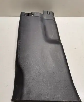 (B) pillar trim (bottom)