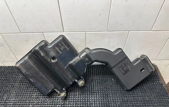Renault Koleos II Air intake duct part 5HA16