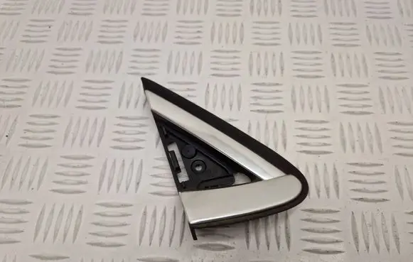 Citroen DS4 Fender end trim 9687369277