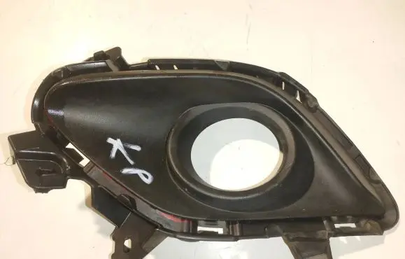 Mazda 6 Front fog light trim/grill GHD450C21