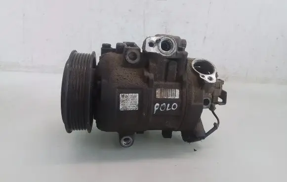 Volkswagen Polo Air conditioning (A/C) compressor (pump) 6Q0820803J