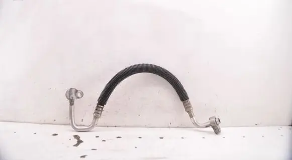 Chrysler Town & Country V Air conditioning (A/C) pipe/hose