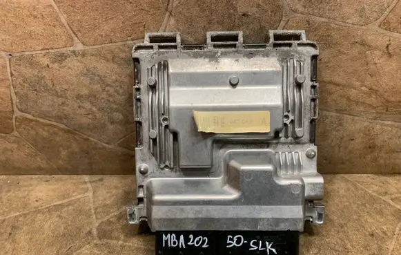 Mercedes-Benz SLK R172 Engine control unit/module A2711500391