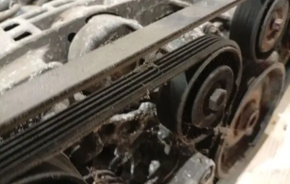 Mercedes-Benz A W169 Generator/alternator belt tensioner