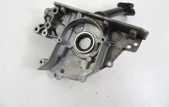 Volkswagen Up Oil pump 04C115105L