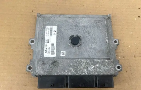 Dacia Logan II Engine control unit/module 237107175R 152810183 237105499R