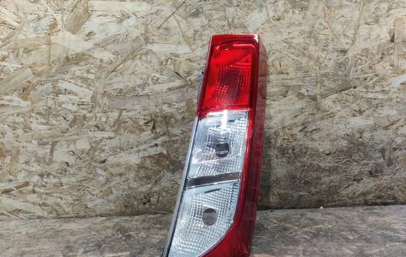 Dacia Dokker Rear/tail lights