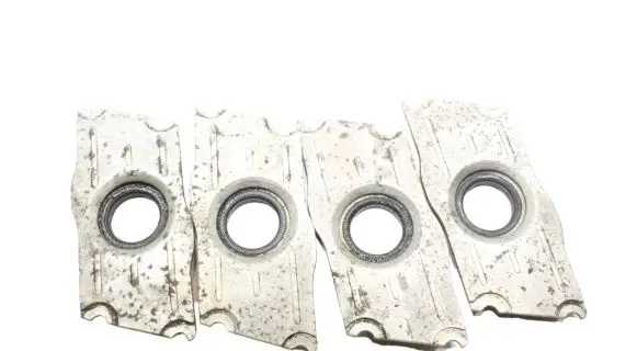 Volkswagen Scirocco Fuel Injector clamp holder