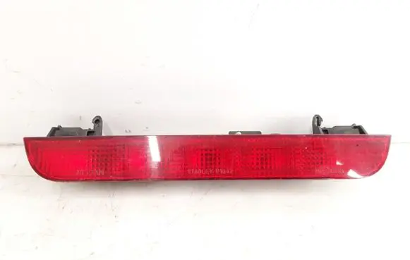 Nissan X-Trail T30 Third/center stoplight