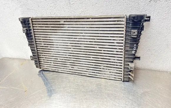 Opel Astra H Intercooler radiator 13223393 WTP8761 2376A